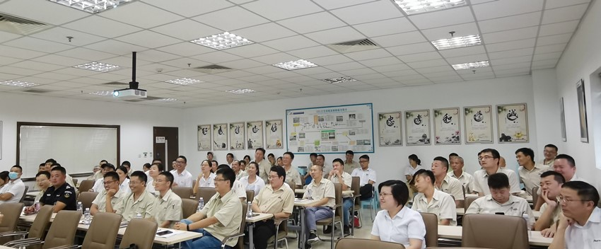 "綠色環(huán)保 健康上?！迸嘤?xùn)走進(jìn)南亞新材(圖3)