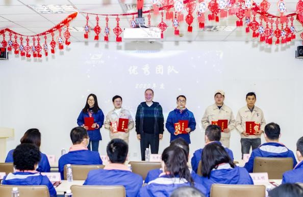 拼搏締造戰(zhàn)績(jī)，協(xié)同成就未來(lái)(圖16)