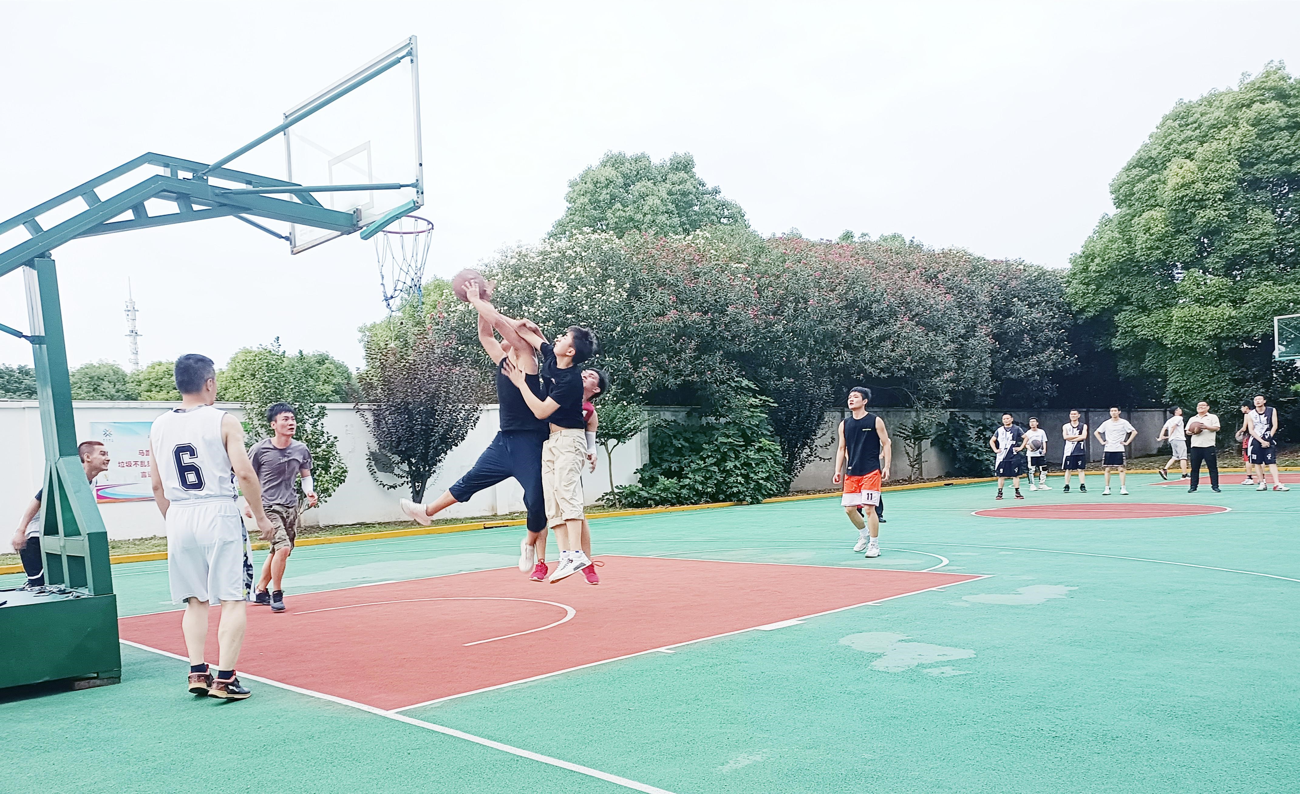 你爭我趕，賽水平；團(tuán)結(jié)奮進(jìn)，爭第一(圖2)